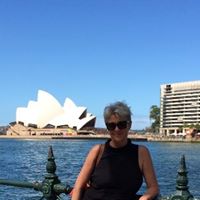 Julia Kennedy Photo 40