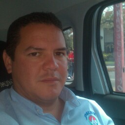 Carlos Vargas Photo 36