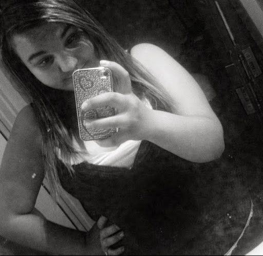 Kayla Olson Photo 23