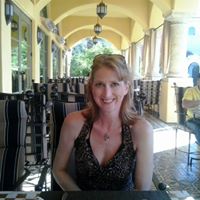 Gina Lindsey Photo 10