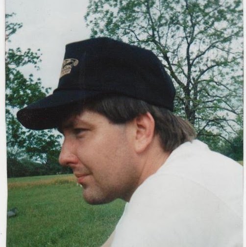 Steven Hackett Photo 16