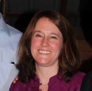 Louise Warren Photo 8