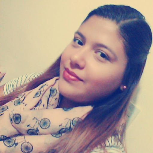 Isabel Gomez Photo 31