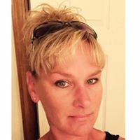 Suzanne Foster Photo 46