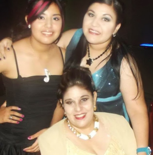 Carmen Baez Photo 13
