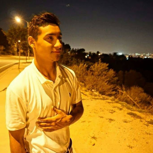 Kenneth Aguilar Photo 9