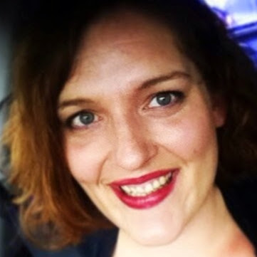 Heather Warren Photo 15