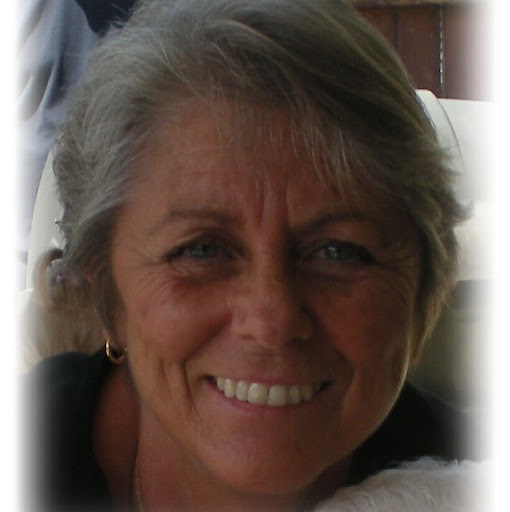 Sandy Hendricks Photo 18