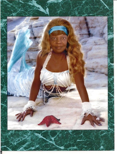 Veronica Roberson Photo 21