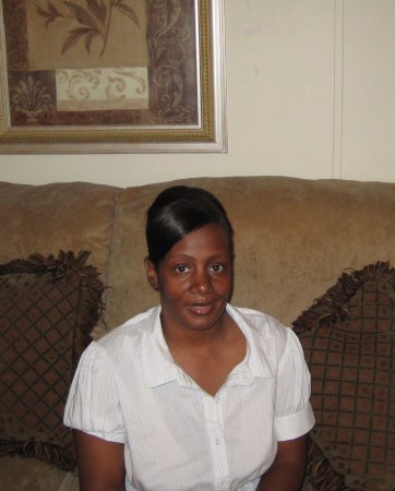 Cassandra Nicholson Photo 9