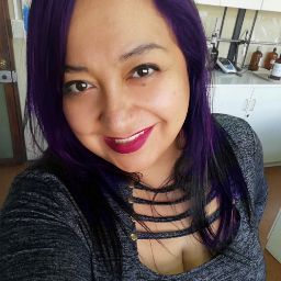 Tania Valenzuela Photo 29