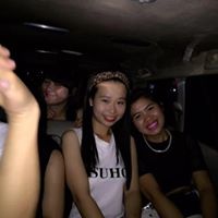 Linh Phung Photo 14