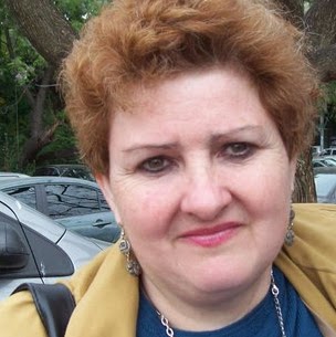 Alicia Menendez Photo 7