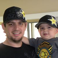 Chris Hendrickson Photo 22