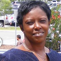 Yolanda Lockhart Photo 13