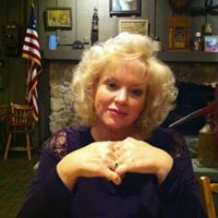 April Hoffman Photo 26