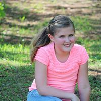 April Williamson Photo 40