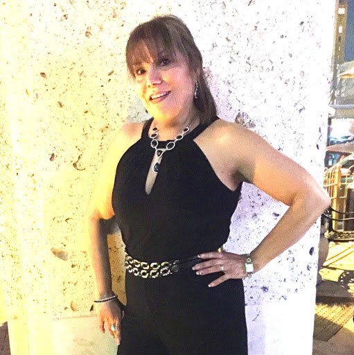 Virginia Garcia Photo 31