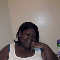 Yvette Scott Photo 4