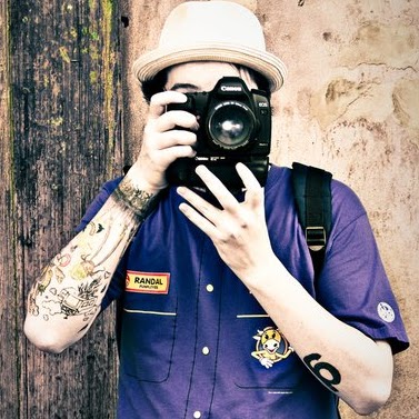 Lee Lopez Photo 9