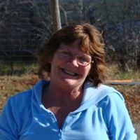 Barbara Bond Photo 45