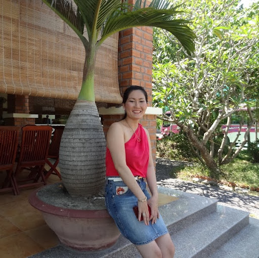 Thy Nguyen Photo 13