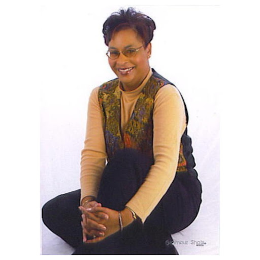 Karen Jeffries Photo 40