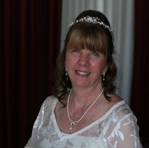 Glenda Scott Photo 20