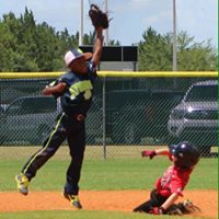 Christian Simmons Photo 35