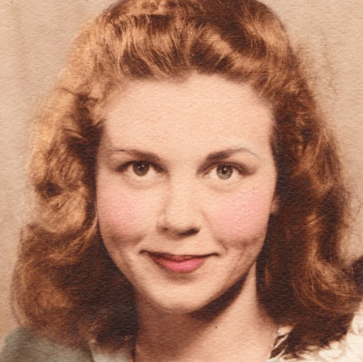 Barbara Hewitt Photo 14