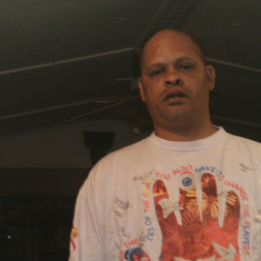Robert Dejesus Photo 9