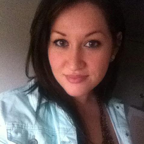 Sarah Thompson Photo 29