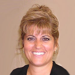 Lisa Wood Photo 31