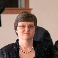 Angela Radcliffe Photo 11