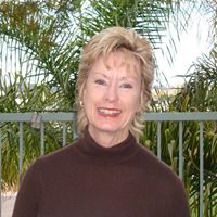Christine Abbott Photo 24