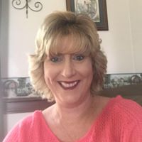 Debra Daniel Photo 12