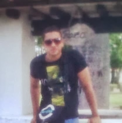 Julian Contreras Photo 40