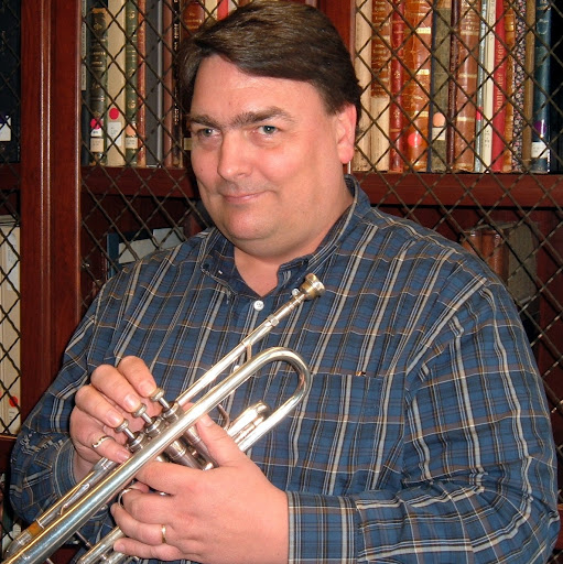 Alan Green Photo 15