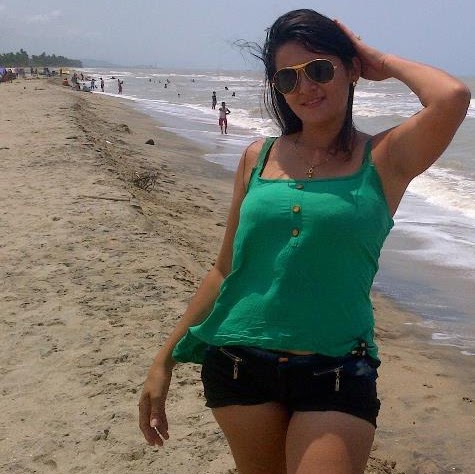 Dina Mendoza Photo 33