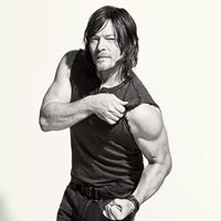 Sandy Slade Photo 9