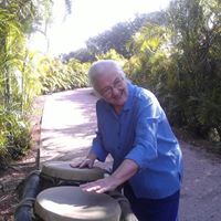 Jeanne Schwartz Photo 30