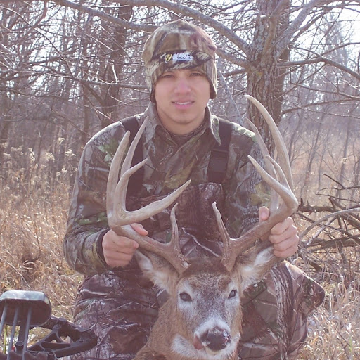 Aaron Alexander Photo 43