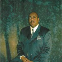 Ronald Moore Photo 14