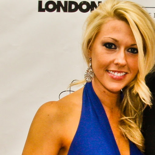 Courtney Capps Photo 26