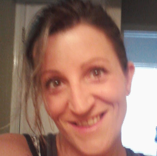Rebecca Yoder Photo 34