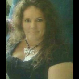 Debbie Romero Photo 5