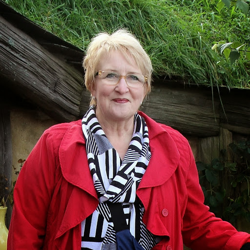 Annette Clark Photo 4