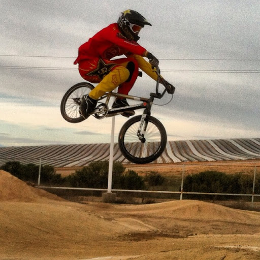 Marcus Hampton Photo 36