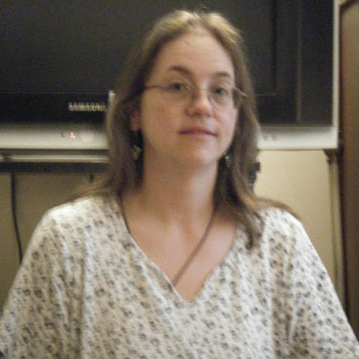 Patricia Dickinson Photo 37