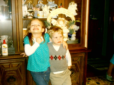 Debbie Hood Photo 16